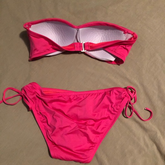 Target Coral Bikini - Picture 2 of 2